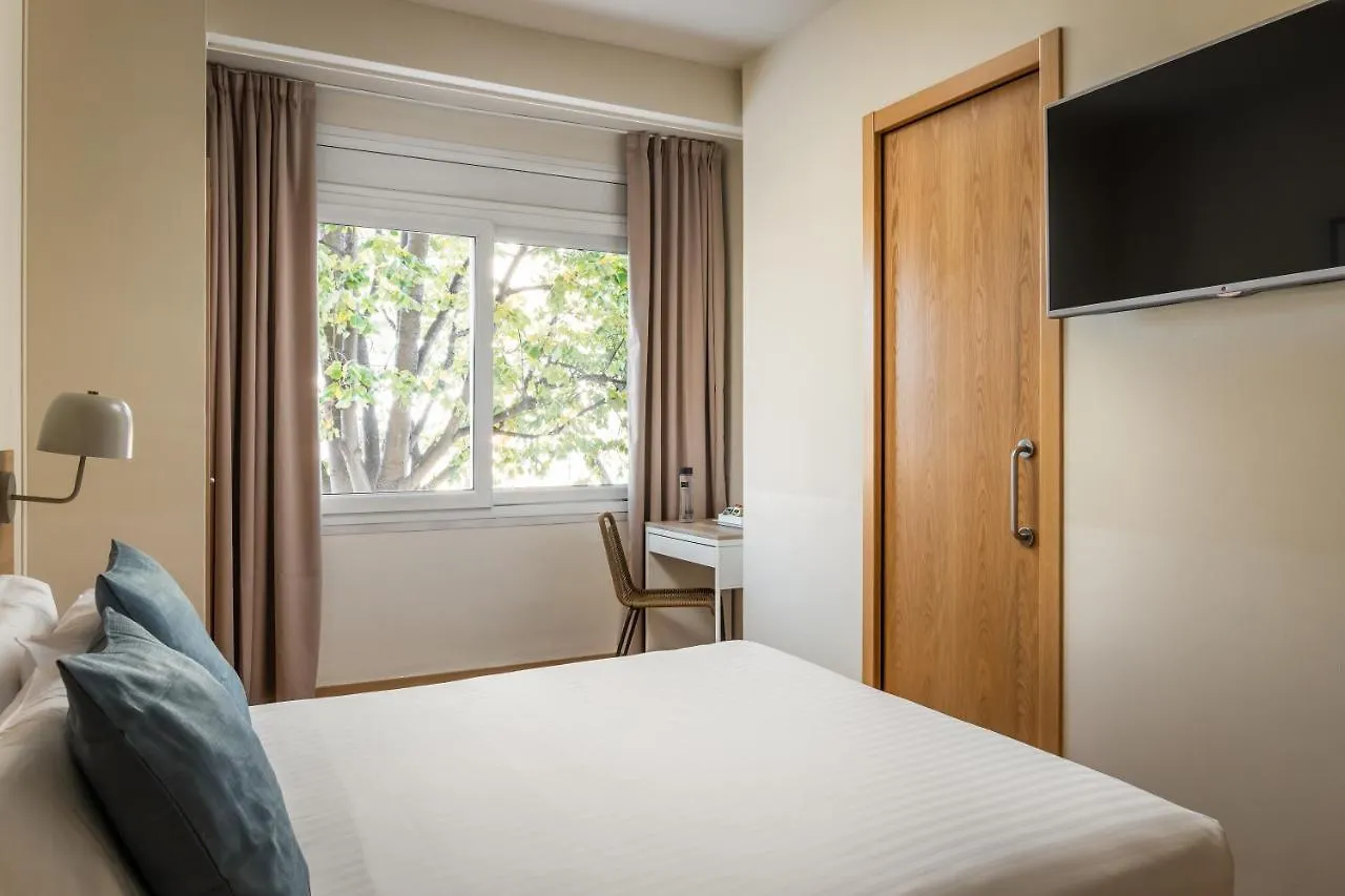 Hotel Bypillow Erba Girona