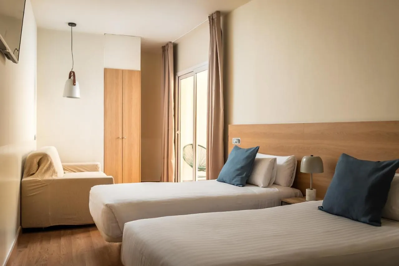 Bypillow Erba Girona Hotel