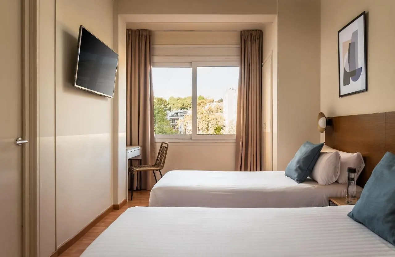 Bypillow Erba Girona Hotel