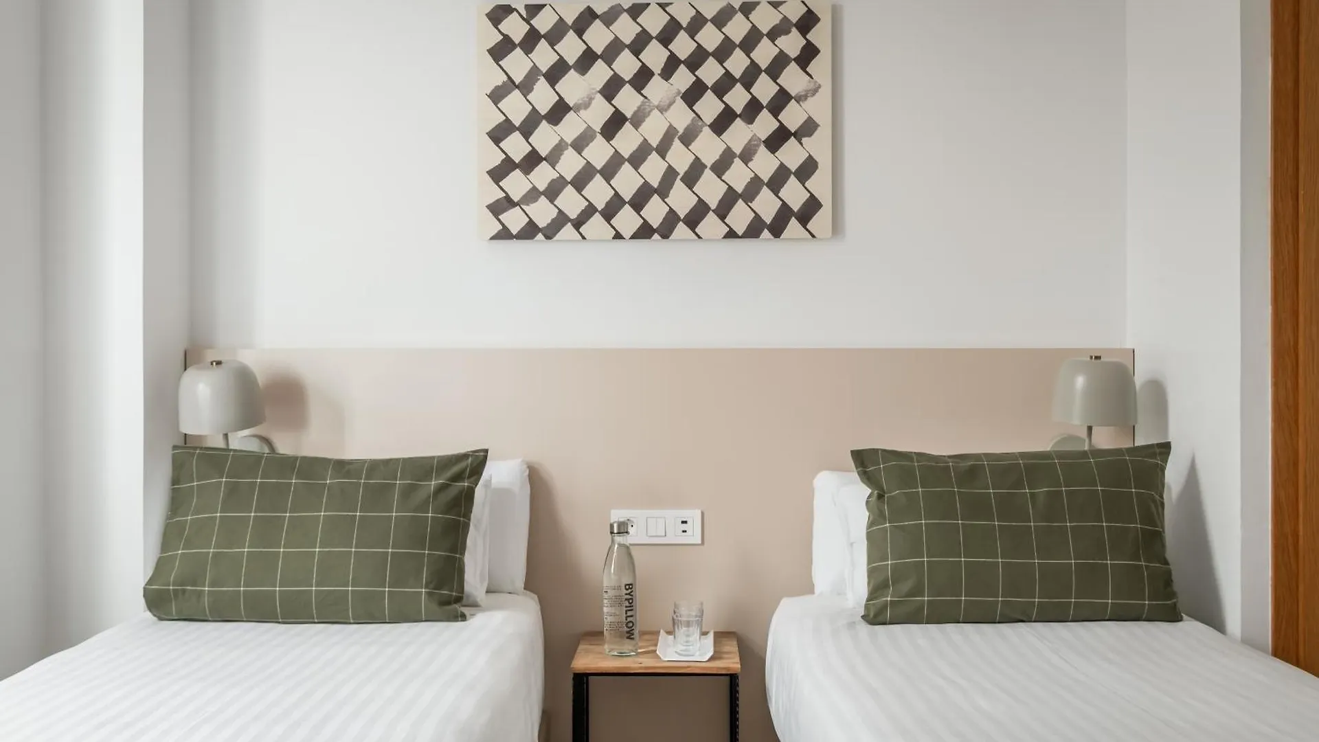 Bypillow Erba Girona Hiszpania